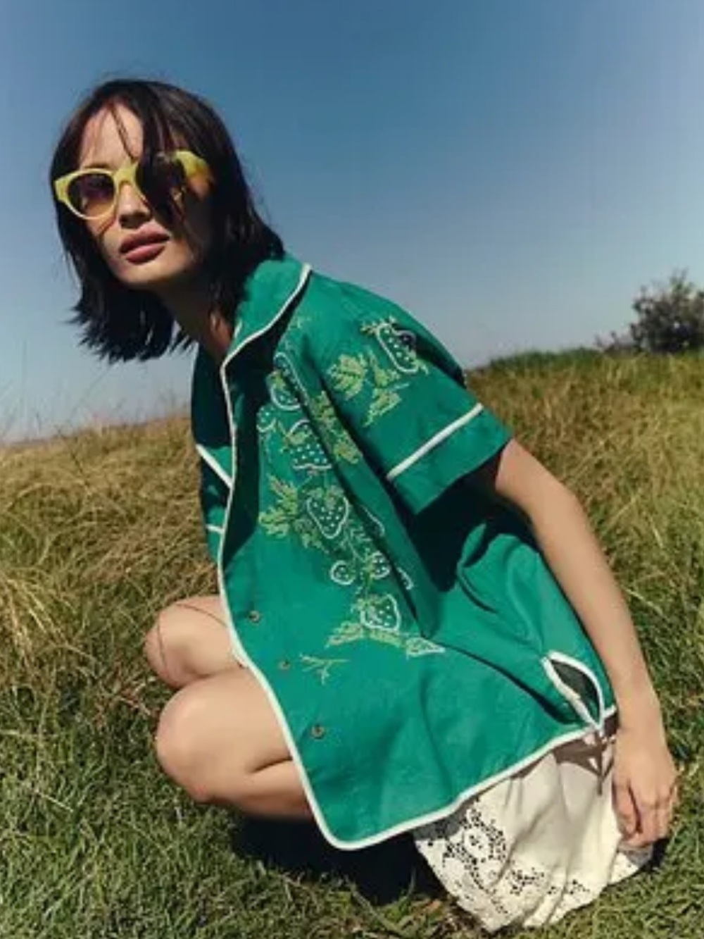 FREE PEOPLE WE THE FREE STRAWBERRY SHIRT GREEN EMBROIDERED LINEN BLEND S - Picture 2 of 6